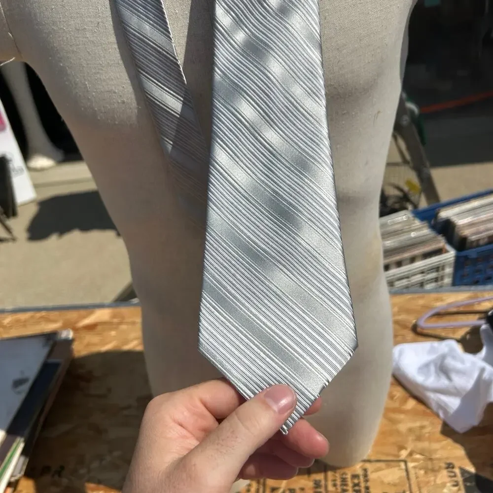 Van Heusen elevate your